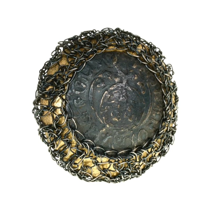 Srebrny-pierścionek-z-monetą-Jolanta-Gazda-Frou-Frou-Pecunia-Forget-me-Not